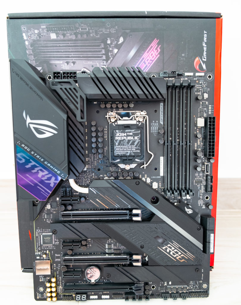 Как разогнать 10700к на материнке от asus z490 rog strix e gaming