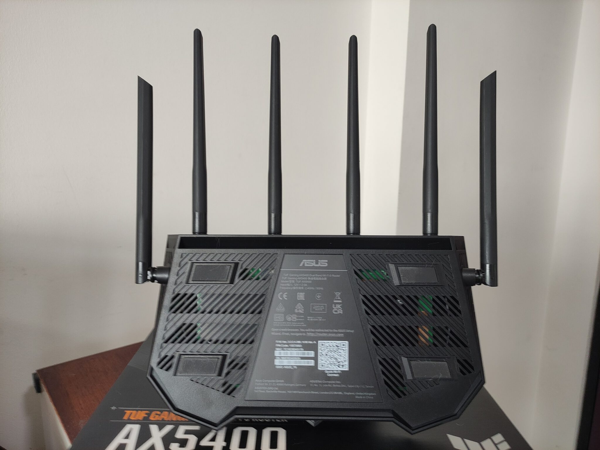 TUF Gaming AX5400 Router With AURA RGB Lighting Review Einfoldtech