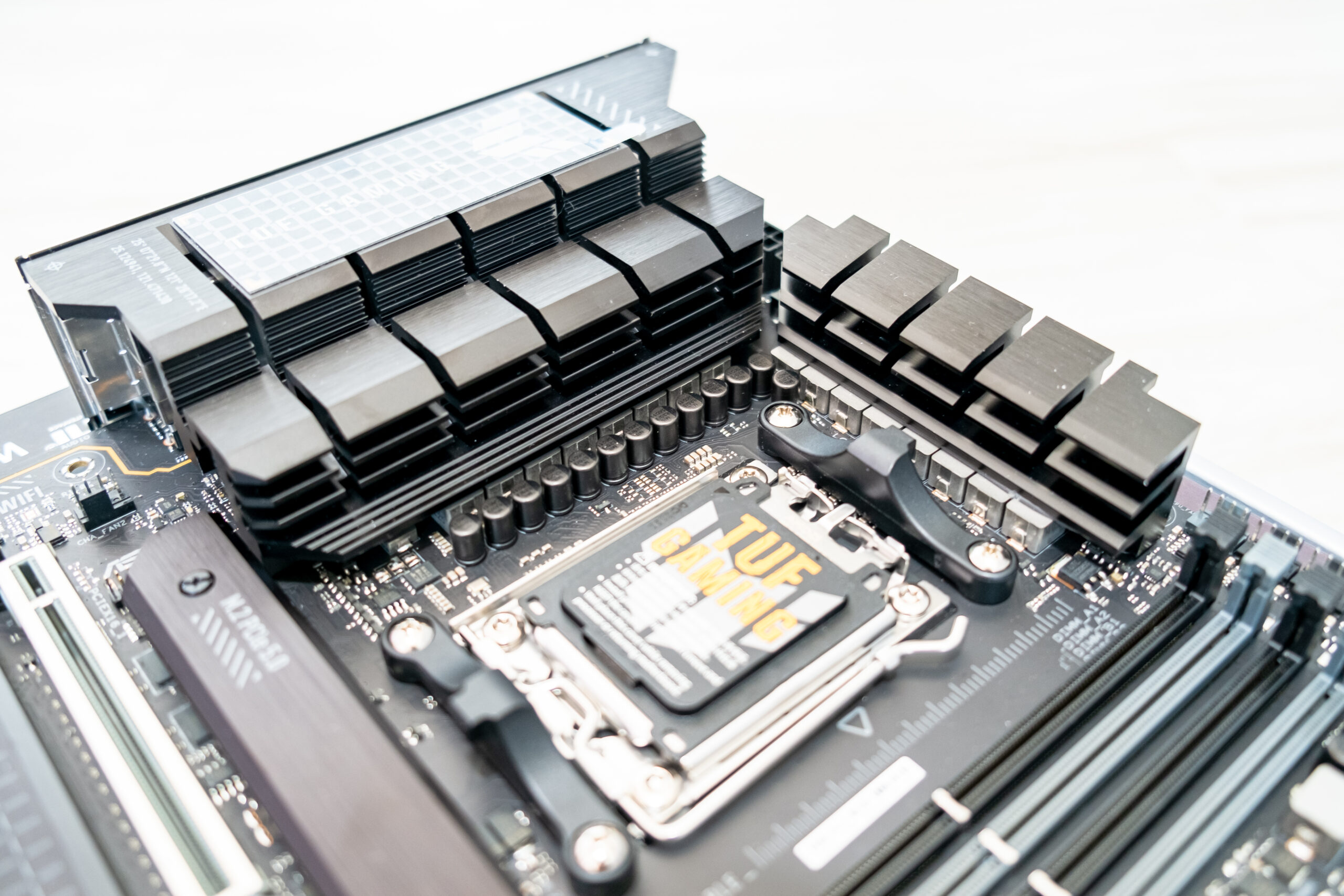 Asus TUF Gaming X670E-Plus WiFi review