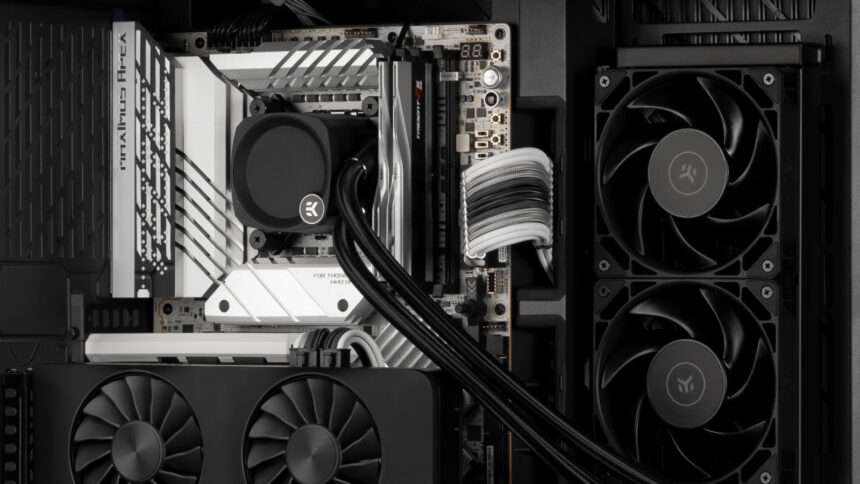 EK INTROS EK-NUCLEUS AIO DARK, THE “BLACK SHEEP” OF THE NUCLEUS FAMILY ...